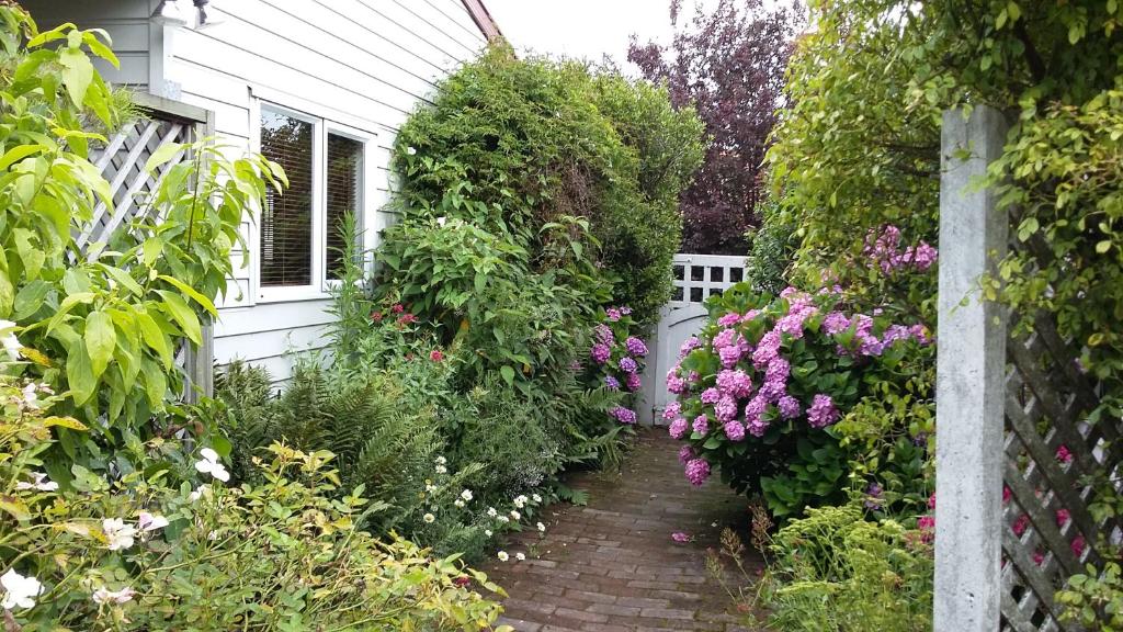 Jan's Boutique B & B Suite - Resim 9