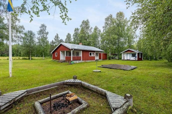 Cabin next to Råneälv