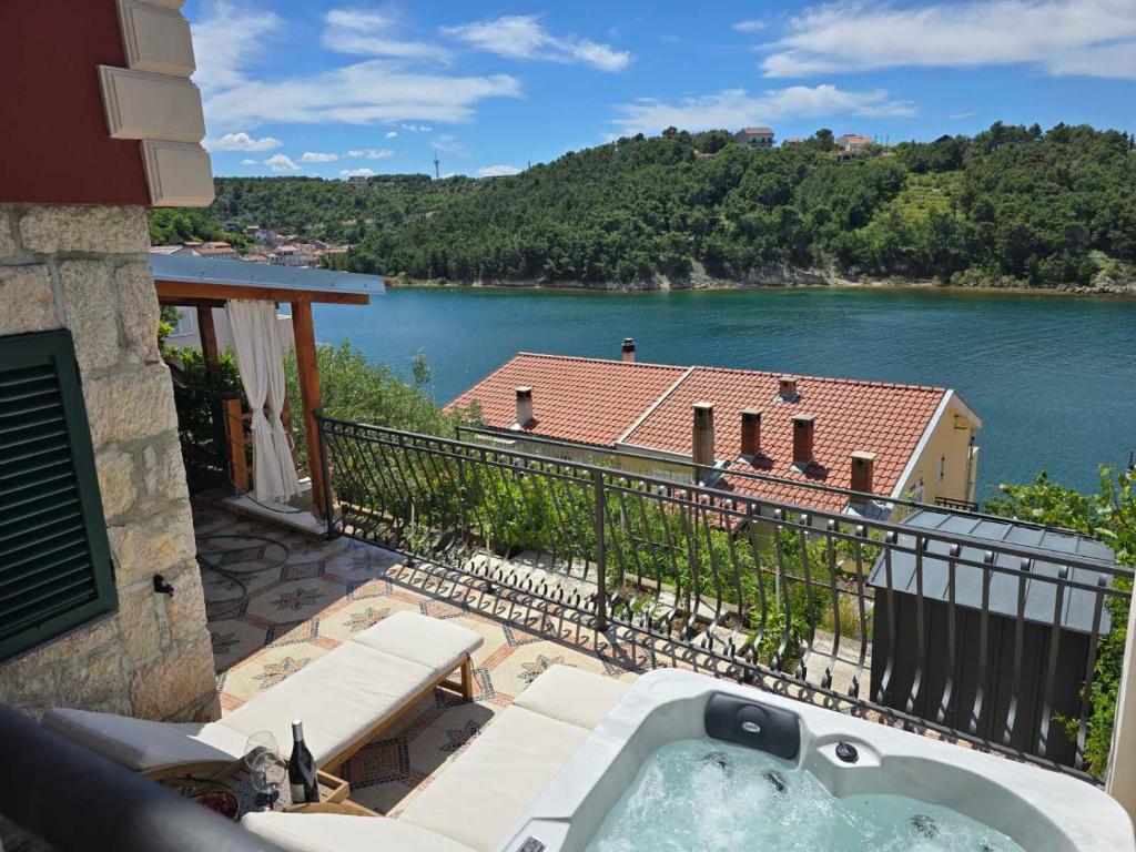 Příroda nedaleko apartmánu