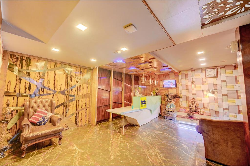TV a/nebo společenská místnost v ubytování FabHotel Prime Middleton - Nr Niladri Vihar Square