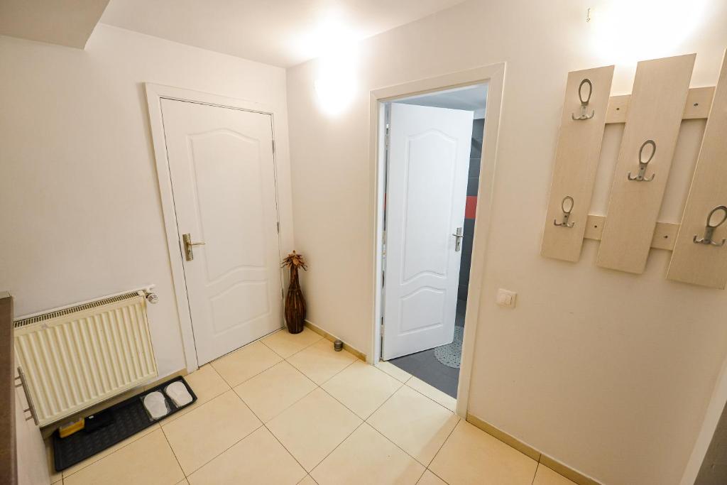 Bucharest City Center Suites - Resim 21