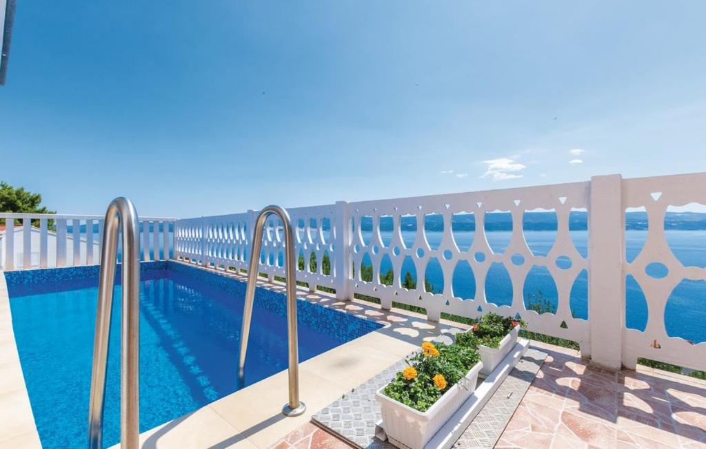 Πισίνα στο ή κοντά στο Apartmani Sunce i More