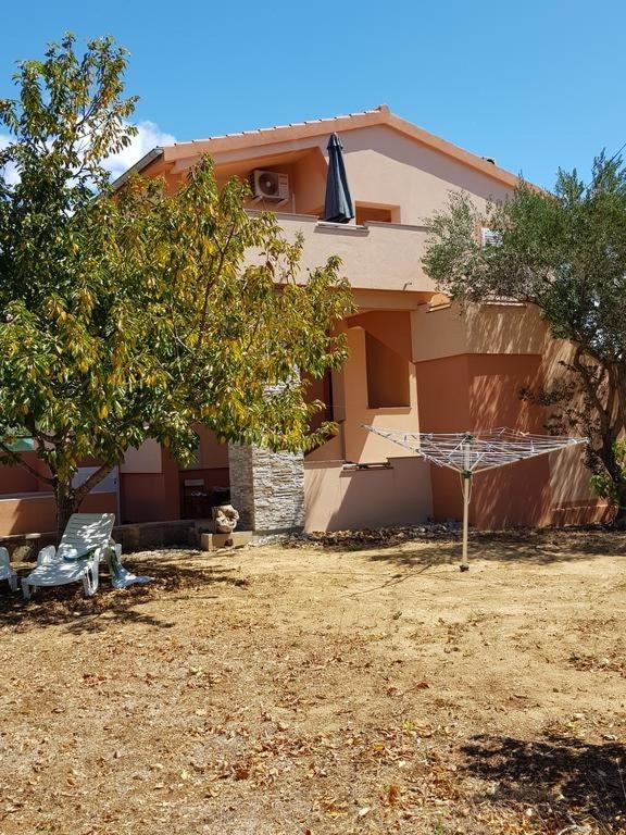Budynek, w którym mieści się apartament
