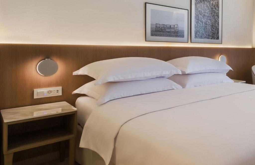 Bluesun Hotel Maestral - 8