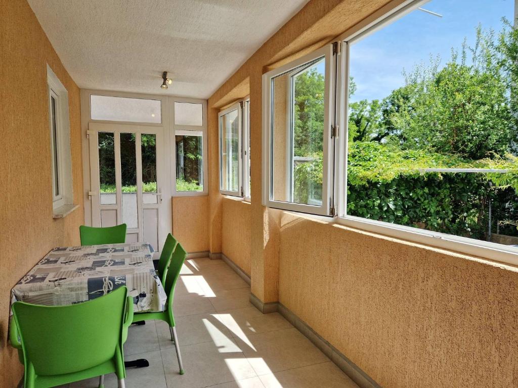 Balkón alebo terasa v ubytovaní Apartment Sersic