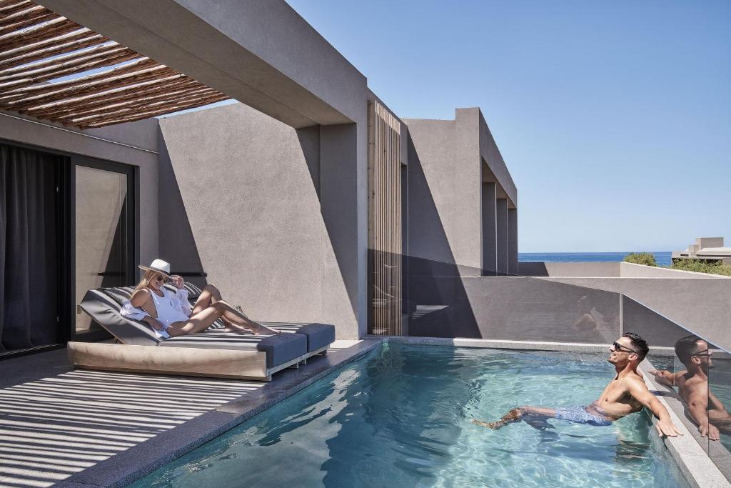 Bazén v ubytování NEMA Design Hotel & Spa - Adults Only nebo v jeho okolí