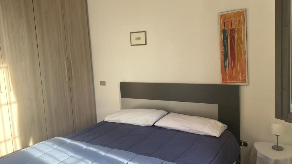 Postel nebo postele na pokoji v ubytování Maura's b&b