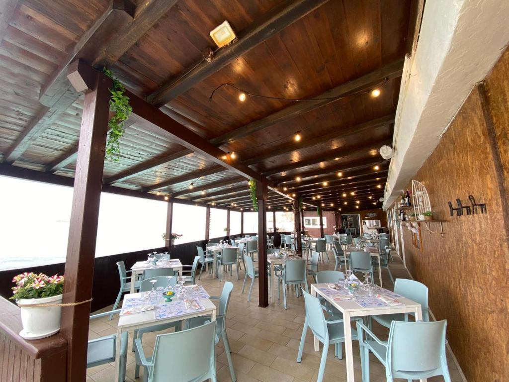 Restaurace v ubytování Hotel Le Ghiaie