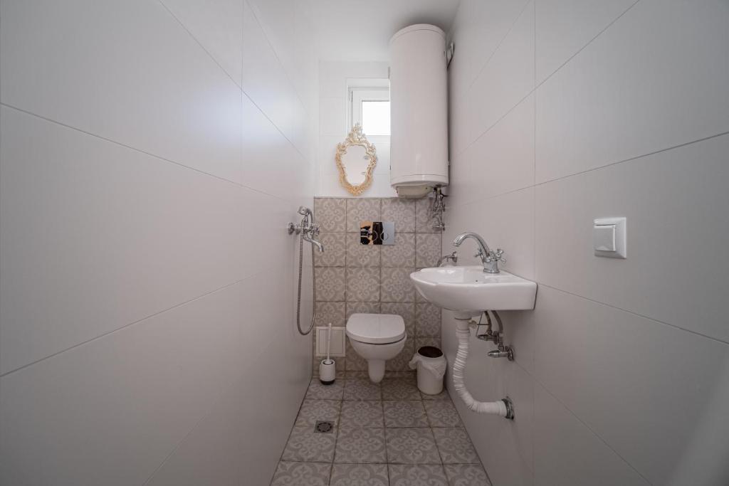 Beehive Hotel & Co-working Space Varna