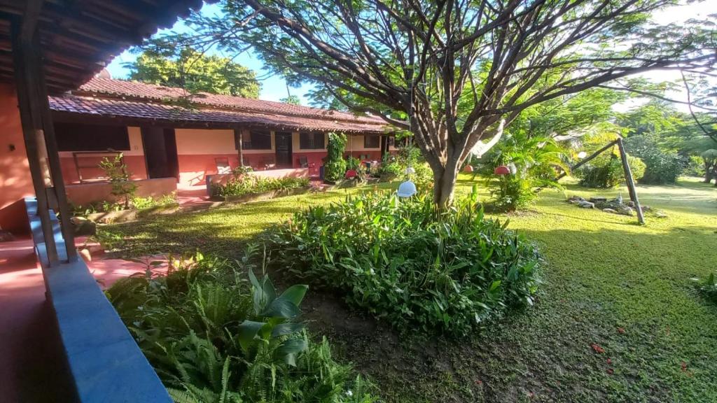 Κήπος έξω από το Camping estação lunar - Terra Ronca