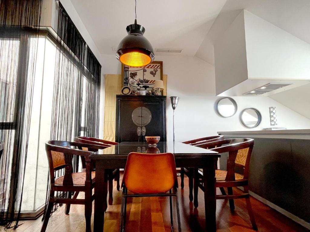 Ático en Plaza de la Constitución 3 bedrooms - 4