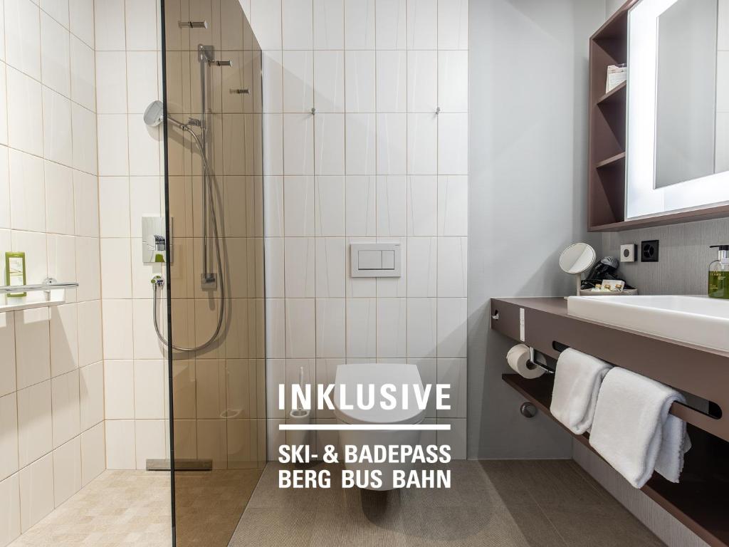 Koupelna v ubytování Badehotel Belvair