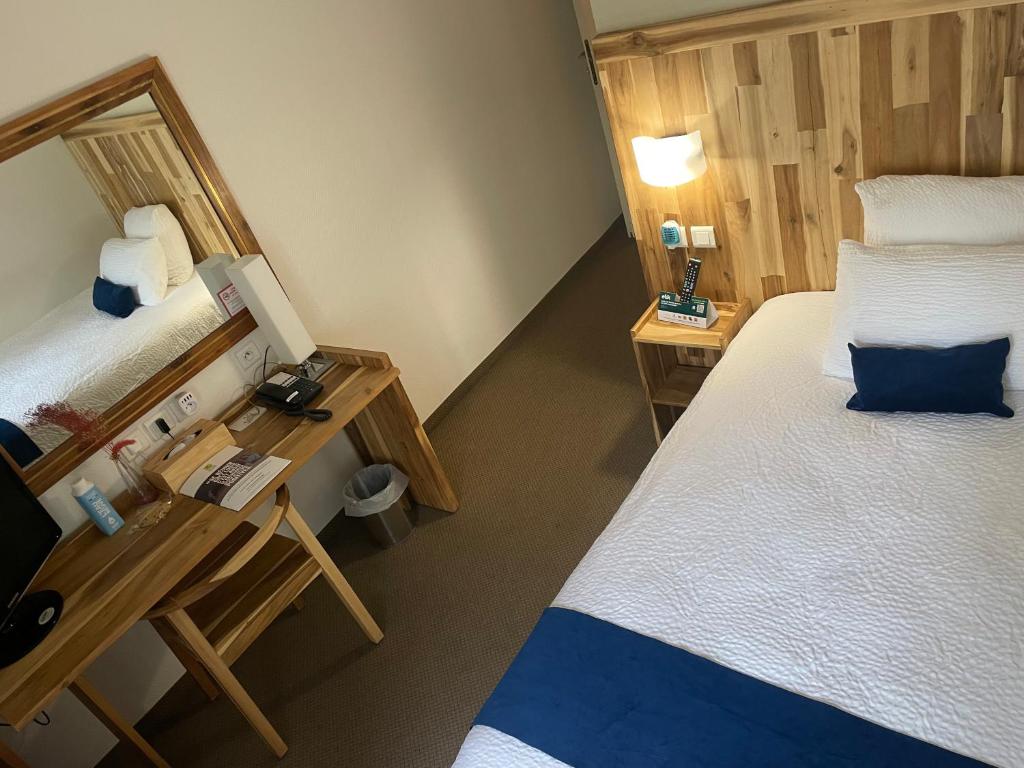Logis Hôtel de France & Restaurant Pamiers - Economy Single Room