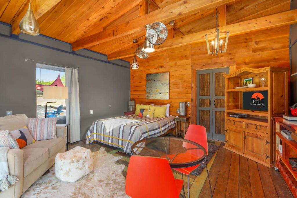 TV a/nebo společenská místnost v ubytování The Marley at Starlight Meadow