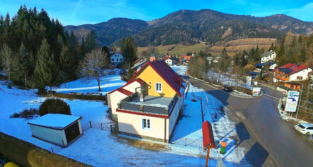 Nespecifikovaný výhled na hory nebo výhled na hory při pohledu z apartmánu