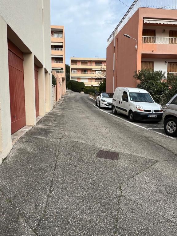 Фотография из галереи Magnifique Appartement à Cassis,Parking,2 pas du Port в городе Кассис