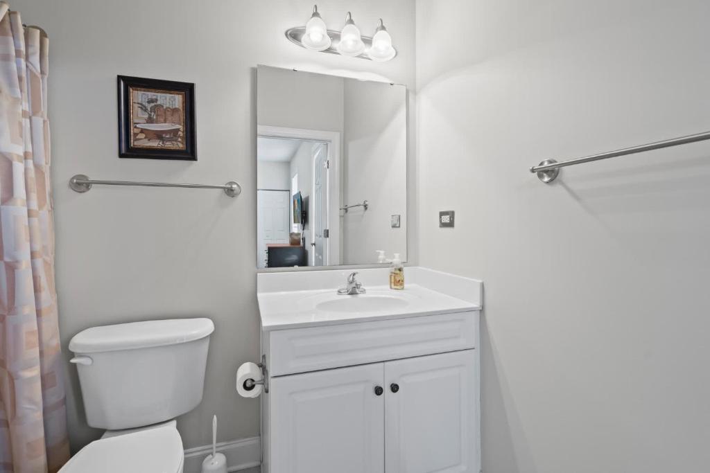 Ein Badezimmer in der Unterkunft World Tour Golf Resort 206