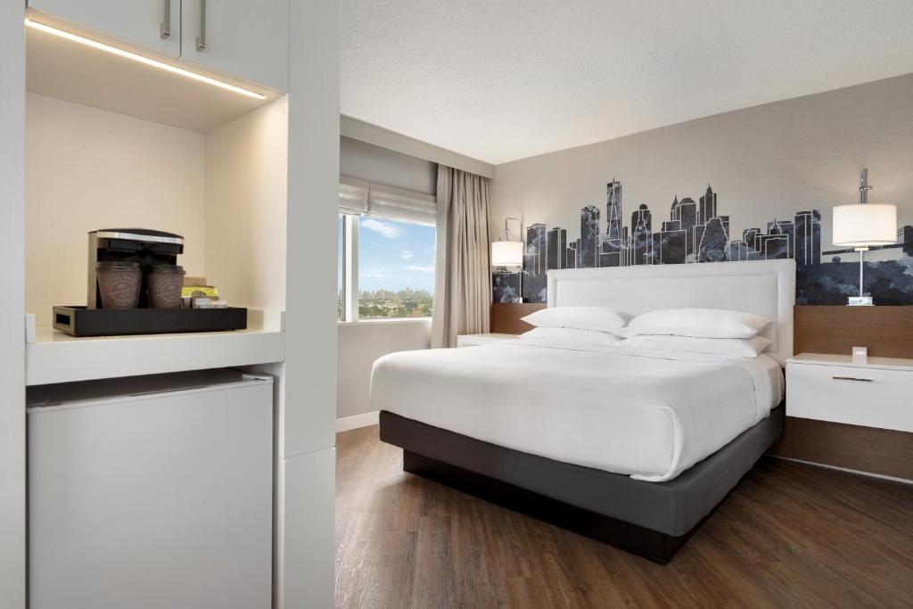 The Park Hotel at Meadowlands - Corner King Room