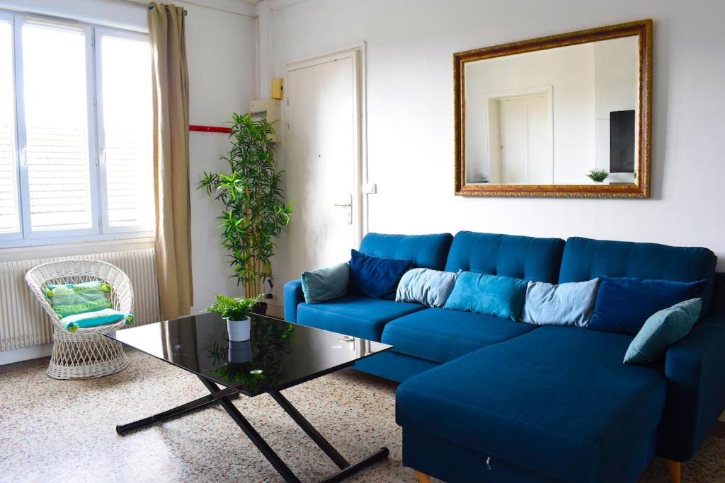 appartement bleu