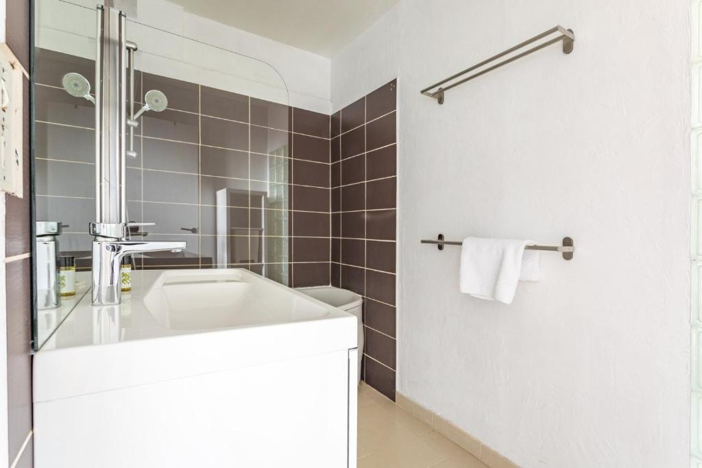 Fotografia z galérie ubytovania L'Horizon appartement 3 chambres moderne - 6 pers v destinácii Rennes