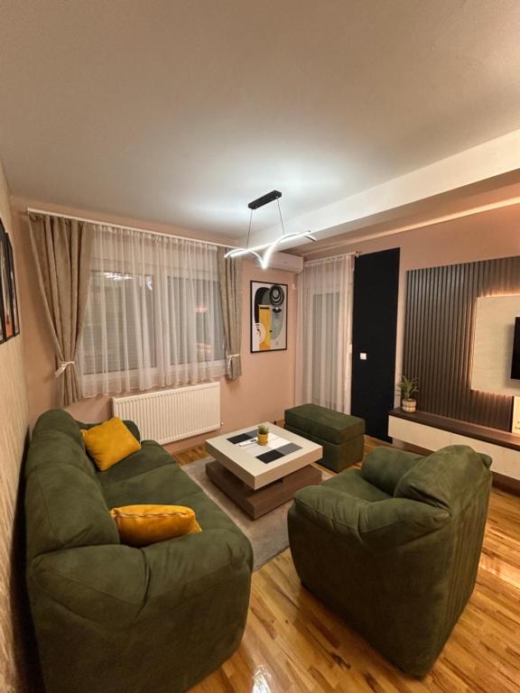 Posezení v ubytování KARENJINA Apartmani