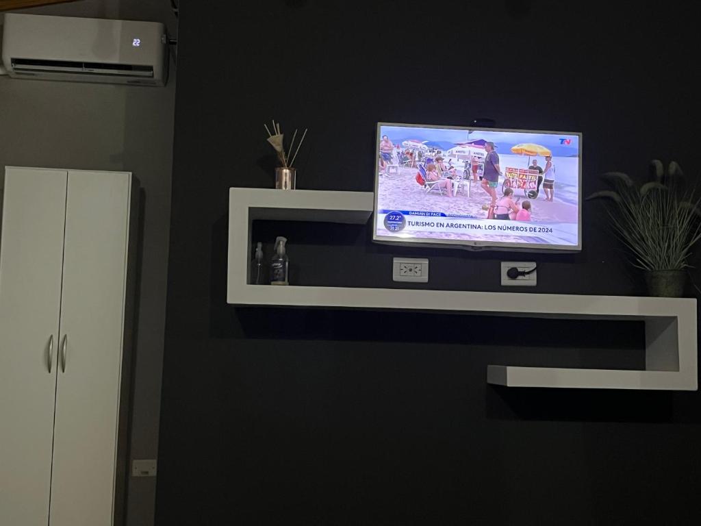 TV a/nebo společenská místnost v ubytování Hospedaje Catriel