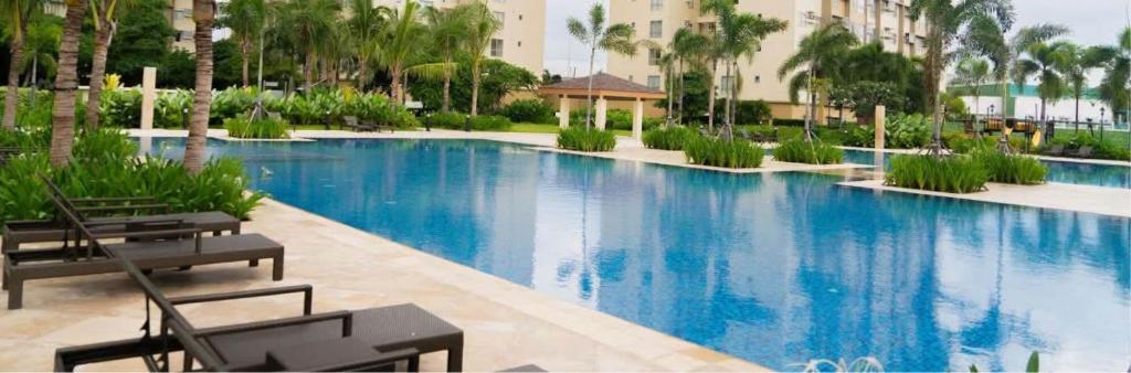 Bazén v ubytování Chelsea Tower 3 nebo v jeho okolí