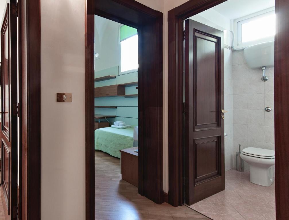 A bathroom at Dimora Corte Lubelli