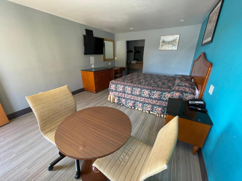 Travelers Inn - Standaard Eenpersoonskamer - Roken