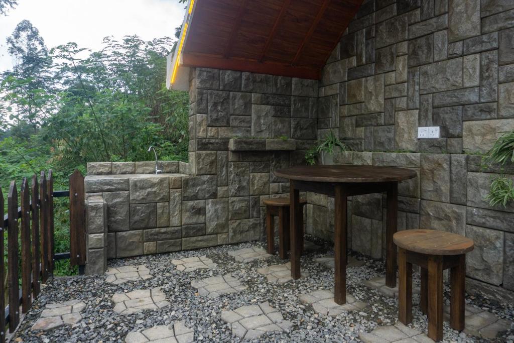 Patio nebo venkovní prostory v ubytování Hobbit Hole Hideaway