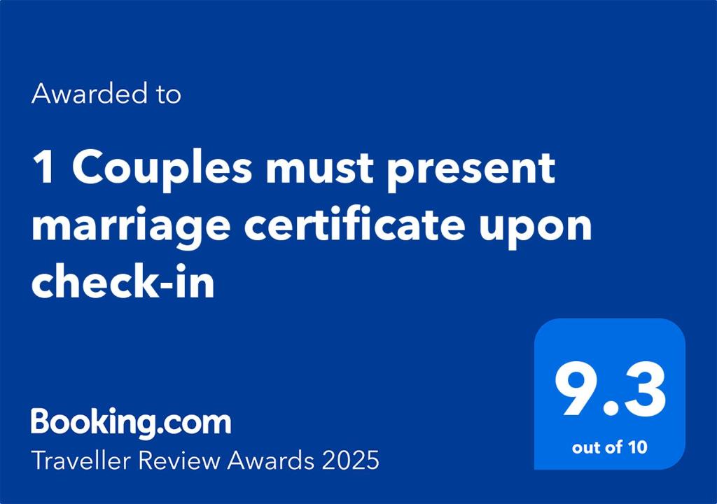 Certifikát, hodnocení, plakát nebo jiný dokument vystavený v ubytování 1 Couples must present marriage certificate upon check-in