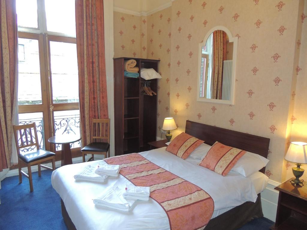 Dolphin Hotel - Resim 20