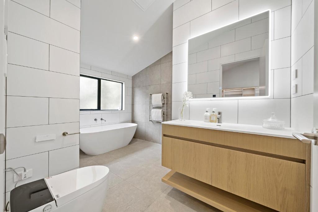 Brand-new Luxury in Remuera - Resim 8