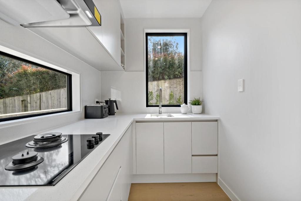 Brand-new Luxury in Remuera - Resim 15