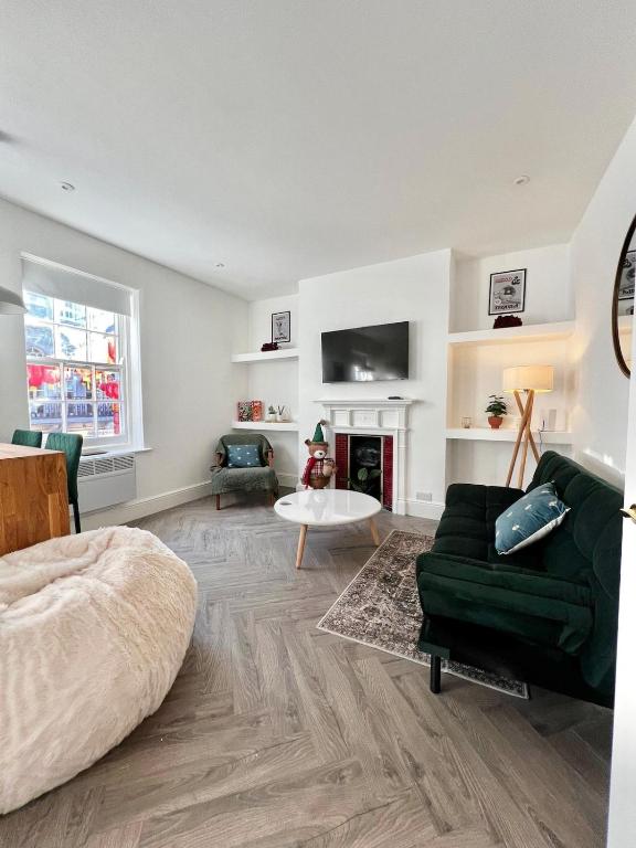 Soho Gem! 2-Bedroom Mansion Flat, Londres (precios actualizados 2025)