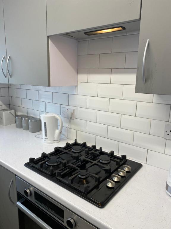 A cozinha ou cozinha compacta de Beach Front House