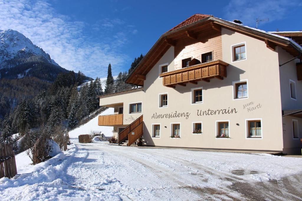 Γενική θέα στο βουνό ή θέα στο βουνό από  αυτό το κατάλυμα σε φάρμα