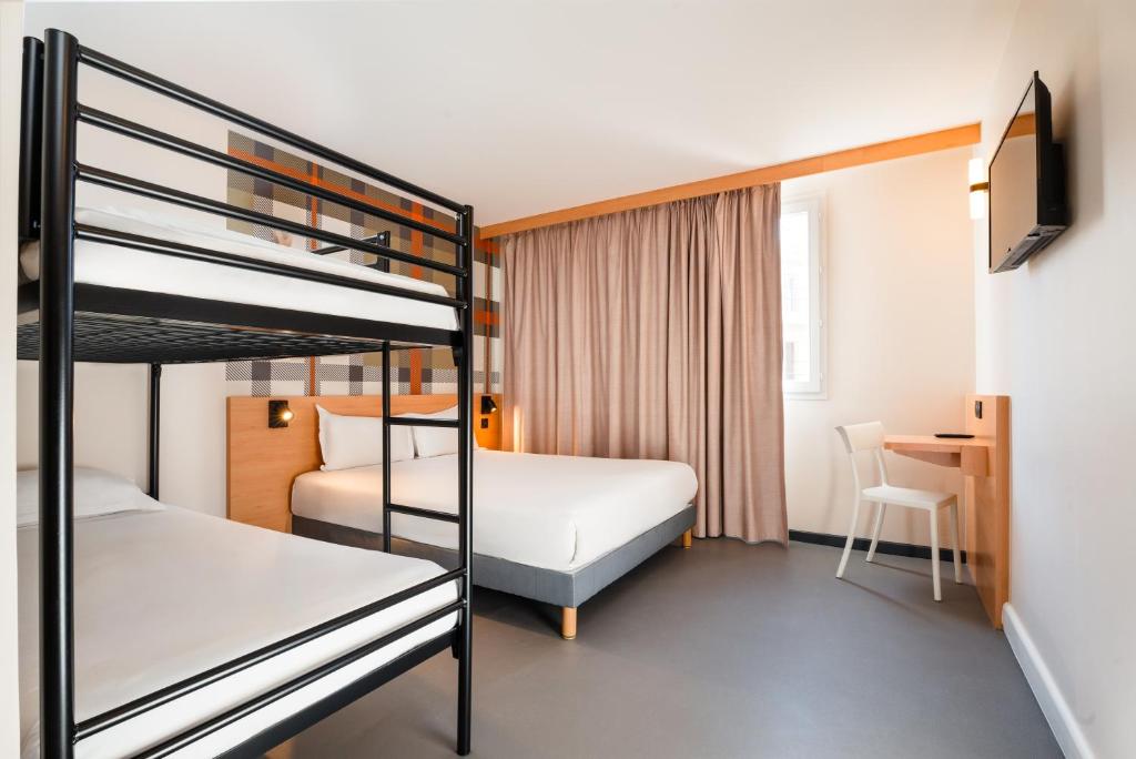 easyHotel Nice Old Town - Resim 7