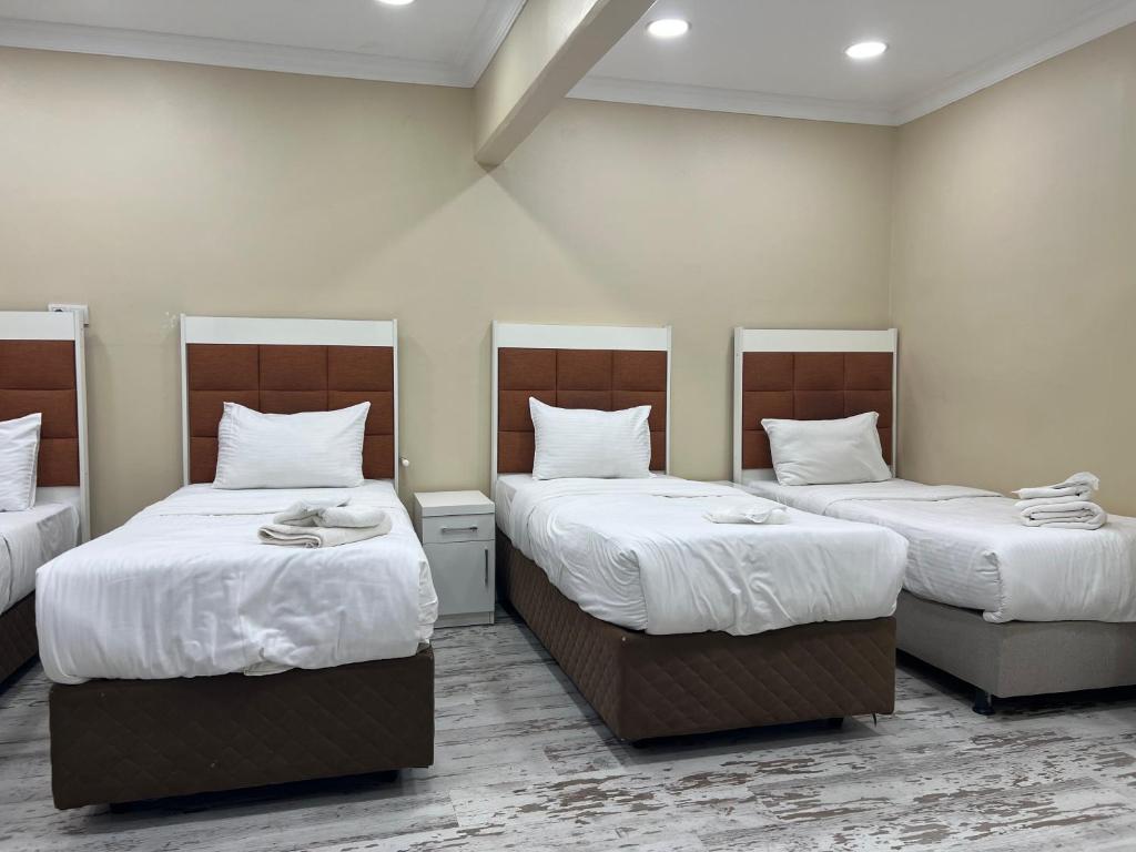 King Istanbul Hotel - Quadruple Room