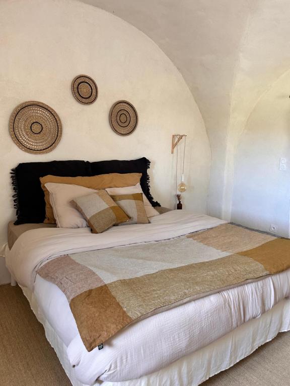 Postel nebo postele na pokoji v ubytování Chambre d'hôtes Guillaumand