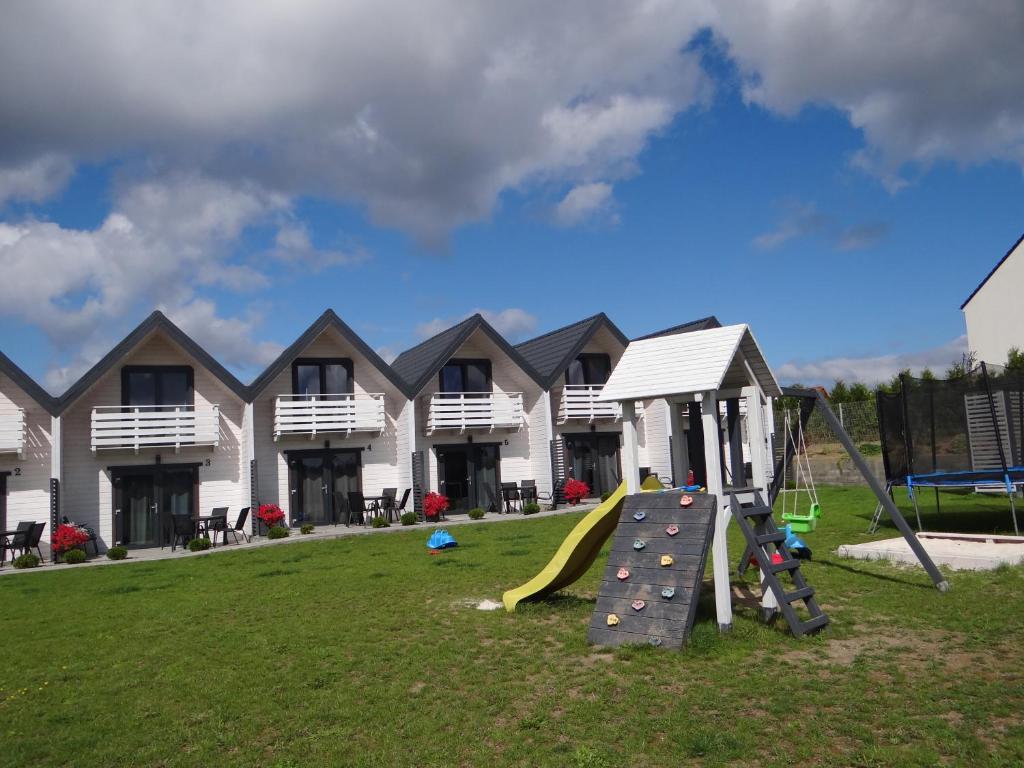 Herní místnost nebo prostor pro děti v ubytování White Houses Rewal