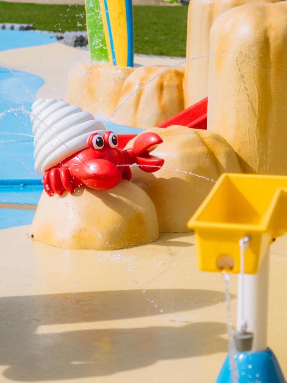 Der Swimmingpool an oder in der Nähe von Vlugtenburg