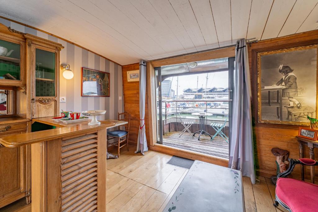 Superbe Péniche En Centre Ville - 1