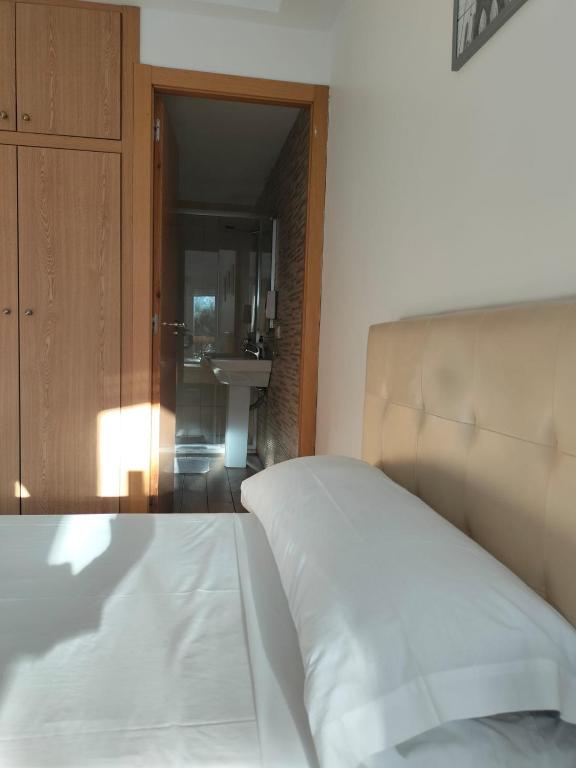 Pensión Portugal - Triplo Camera Con Bagno Privato