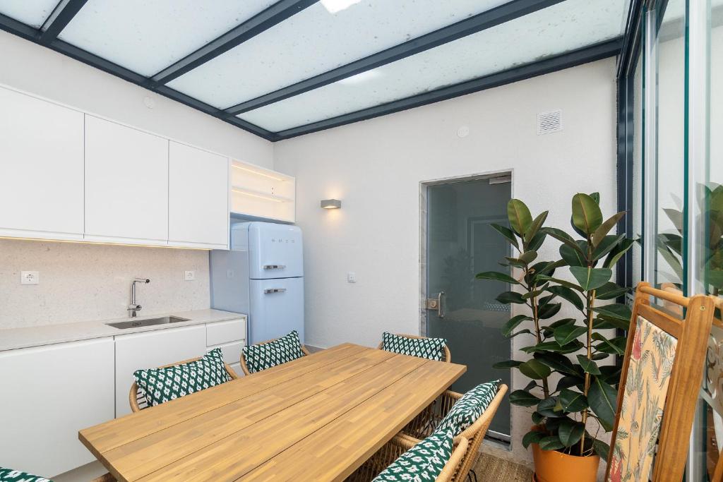 Chiado Charming Apartments - 8