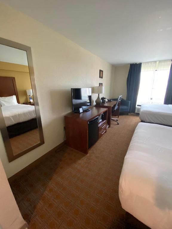 Comfort Inn & Suites Brattleboro I-91 - Standaard Queen Room Met Twee Queensize Bedden