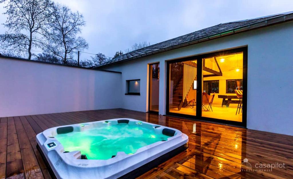 Bazén v ubytování Suite Cocquea nebo v jeho okolí