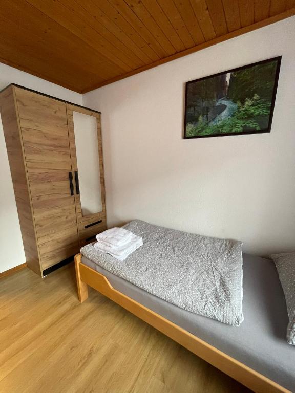 Letto o letti in una camera di Pension Balm