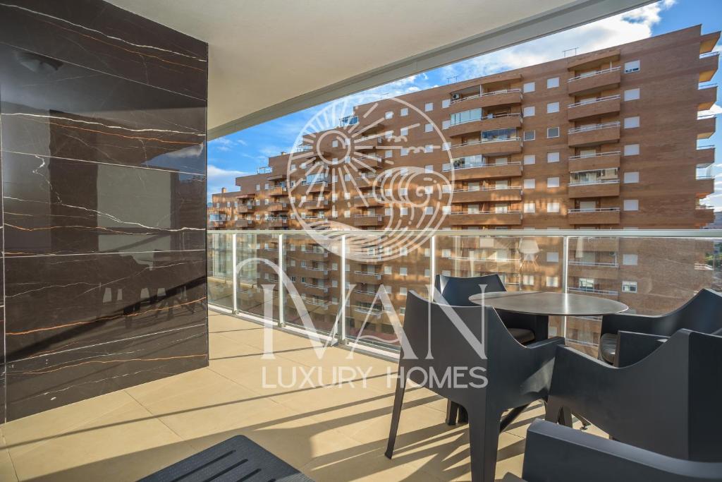 Balkón alebo terasa v ubytovaní Casa Salzburg Ivan Luxury Homes 5ªPlta Sur 1ªLínea