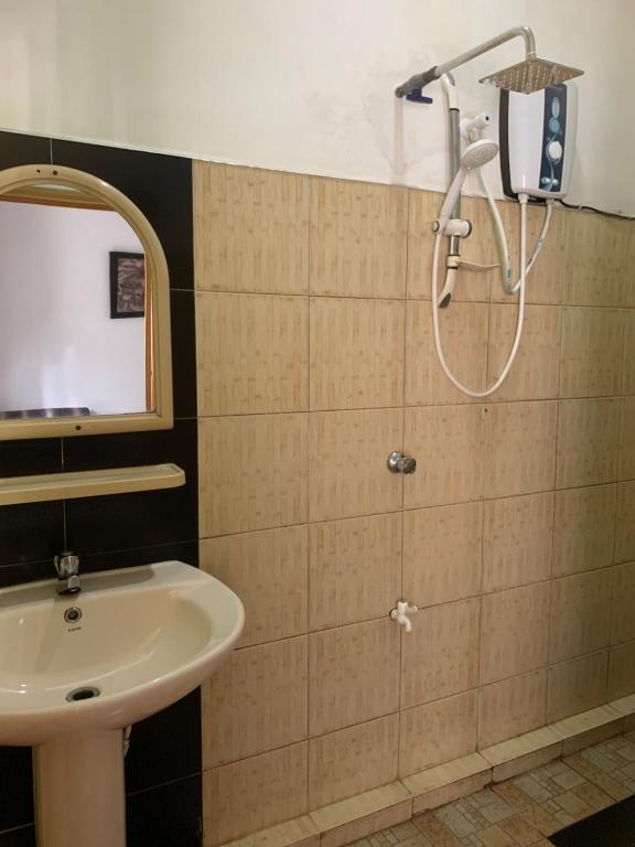 Koupelna v ubytování Hotel Change,Badulla